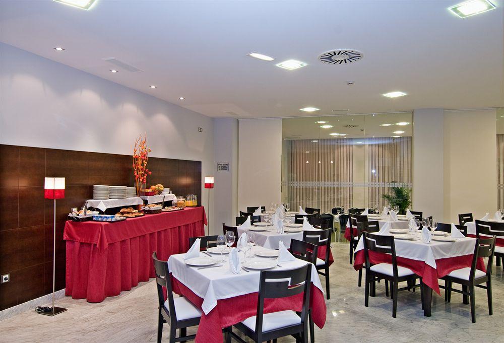 Hotel Castro Real Oviedo Exterior photo